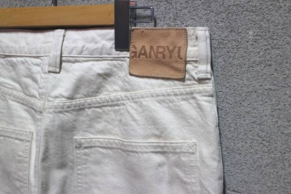 火曜日に売りに出すので最終値下げ　GANRYU サルエルワイドパンツ