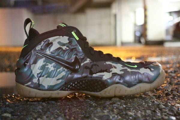 ミリタリー全開のNIKE/ナイキのスニーカー入荷しました