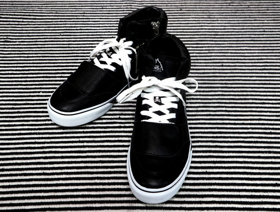 VANS(ヴァンズ)×コラボスニーカー続々入荷しております