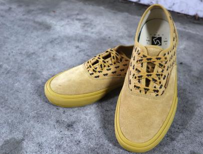 「ストリートブランドのVANS SYNDICATE×WTAPS 」