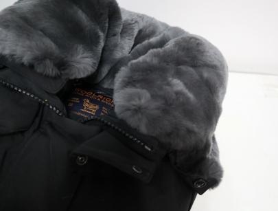 「キャリアファッションのWOOLRICH 」