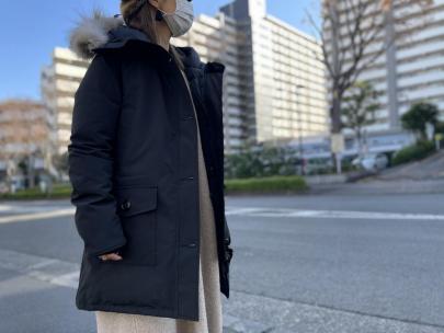 「インポートブランドのCANADA GOOSE 」