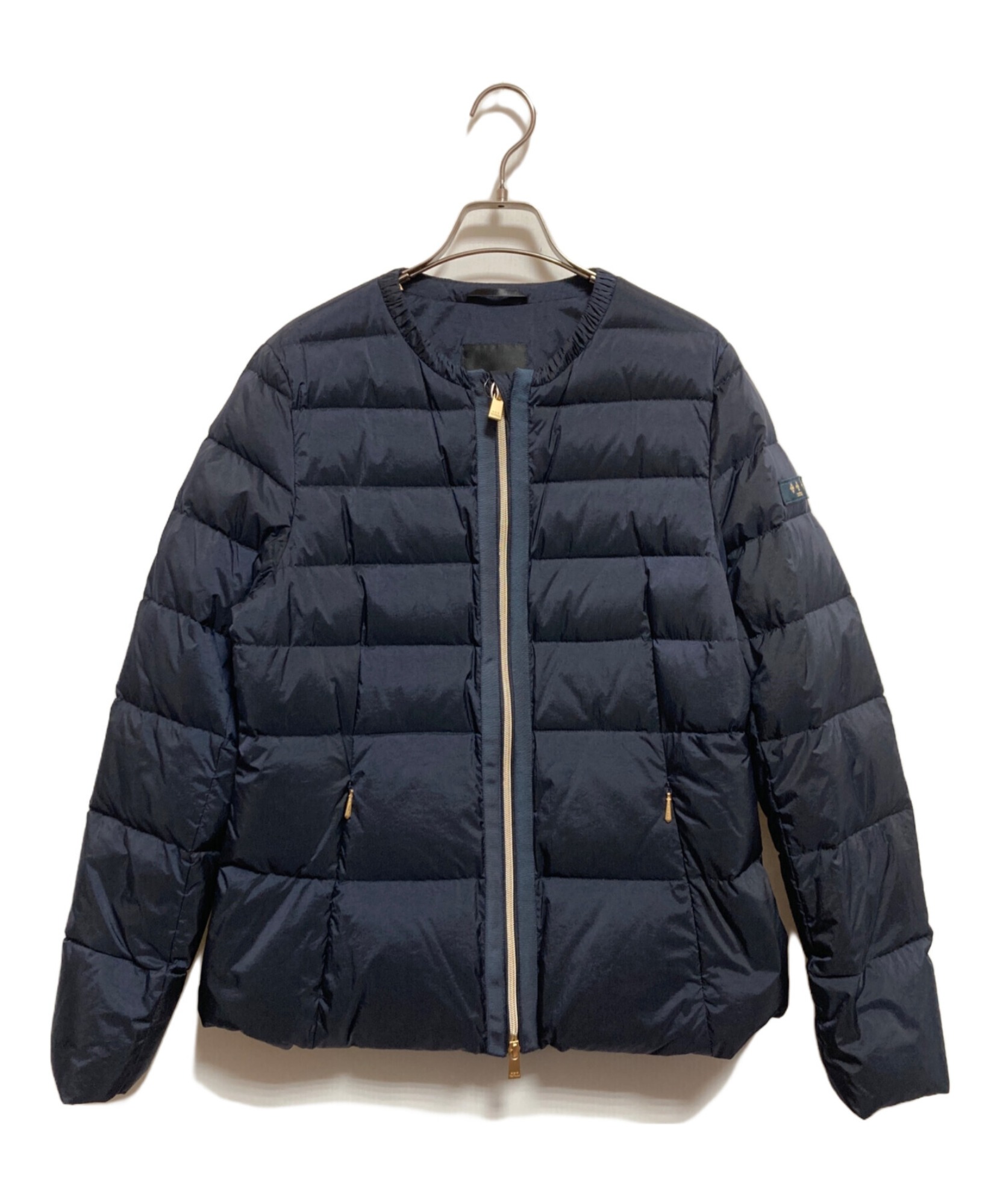 TATRAS / タトラス】BREVA（ノーカラーダウンジャケット）| 都会的な