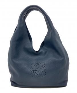 「ラグジュアリーブランドのLOEWE 」