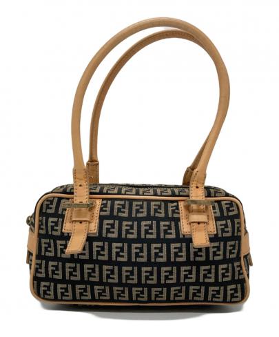 「ラグジュアリーブランドのFENDI 」