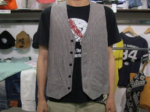 メンズのトップス