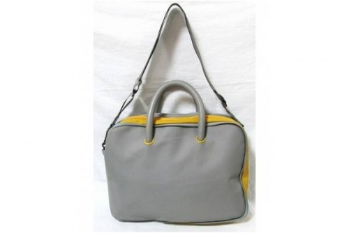 ユニセックスのカンペール