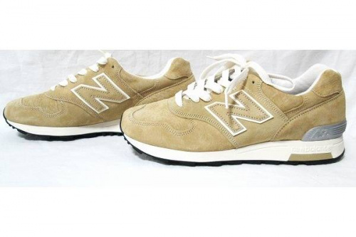 シューズ・バッグのスニーカー