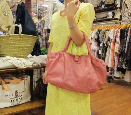 レディースのシューズ・バッグ