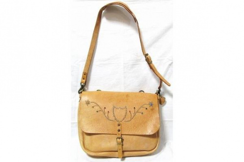 シューズ・バッグのショルダーバッグ