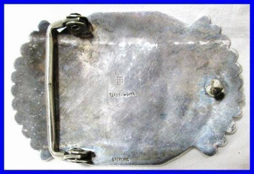 アクセサリー・小物のバックル