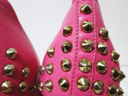 アレキサンダーマックイーンのパンプス