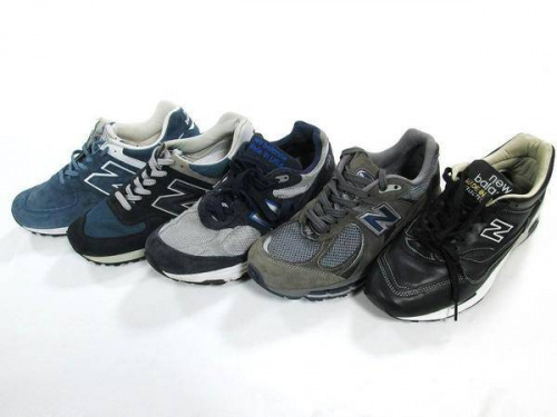 シューズ・バッグのスニーカー