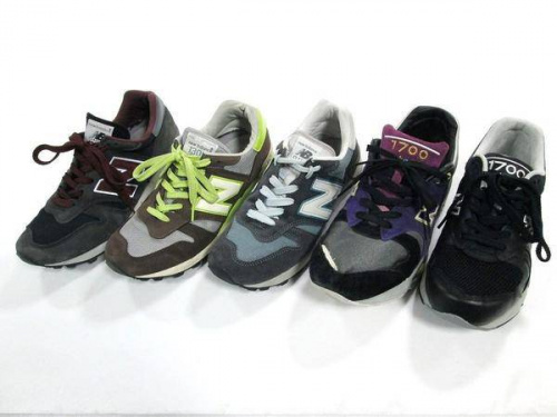 スニーカーのニューバランス