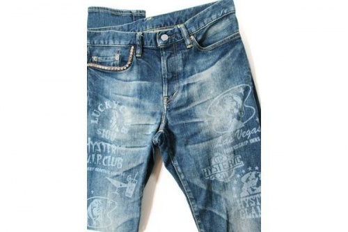 長袖シャツのヒステリック