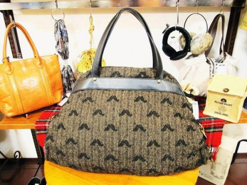 レディースのシューズ・バッグ