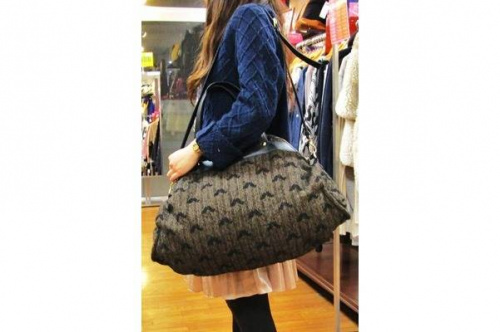 シューズ・バッグのボストンバッグ