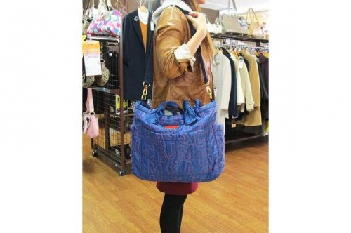 シューズ・バッグのショルダーバッグ