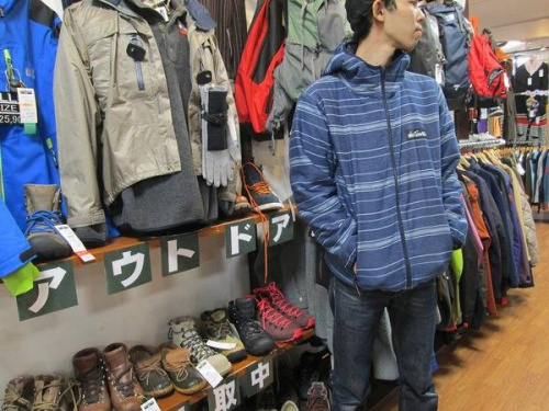 メンズのトップス