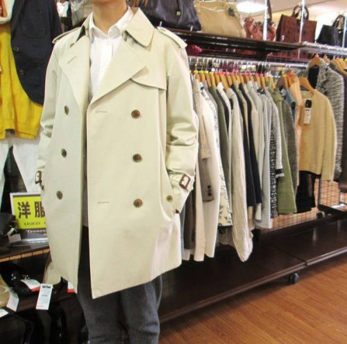 バーバリーロンドンのトレンチコート