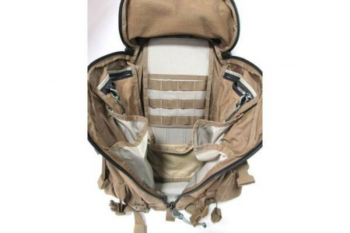 バックパックの町田