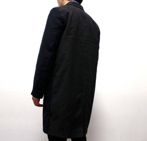 チェスターコートのMARC JACOBS