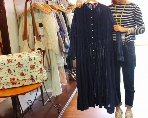 リネンのワンピース