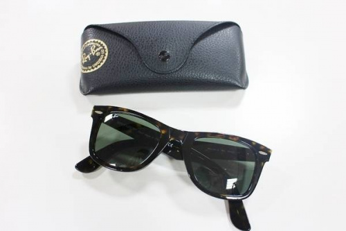 ウェイファーラーのサングラス