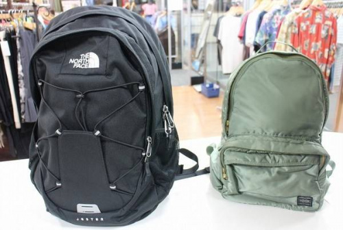 バックパックのノースフェイス