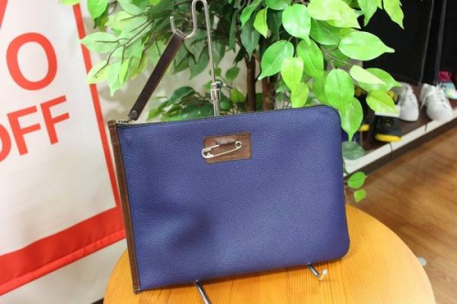 クラッチバッグのジャムホームメイド