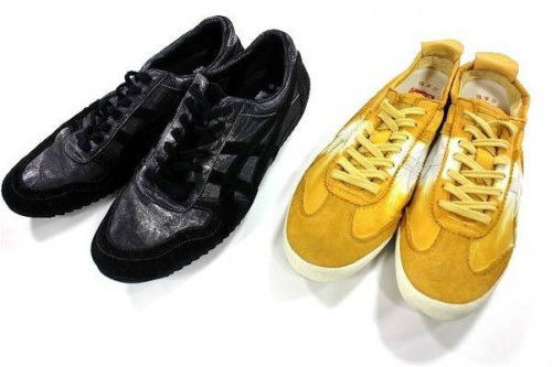 オニツカタイガーのアシックス