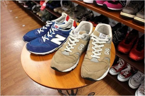 ニューバランスのスニーカー