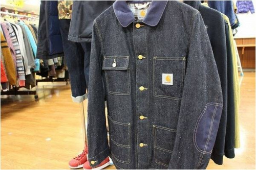 カーハートのカバーオール
