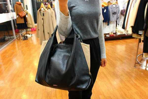 バッグのバイカラー