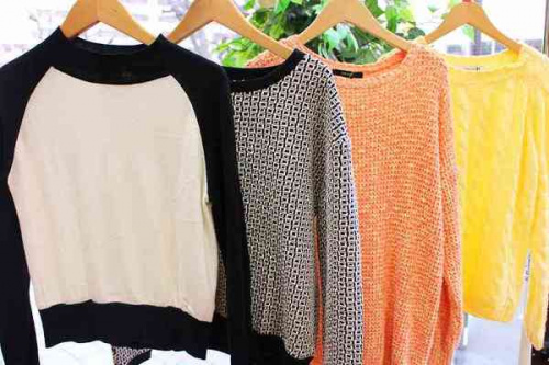 ジーナシスのカスタネ