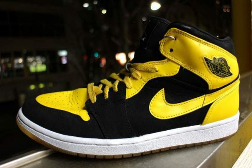 ナイキのアシックス