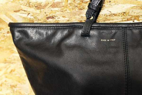 バッグのナノユニバース