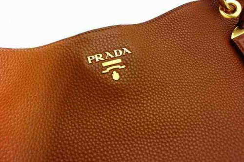 レザーのバッグ