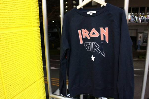 リカのスウェット