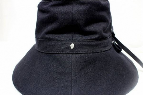 ハットのコットン