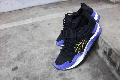 オニツカタイガーのスニーカー