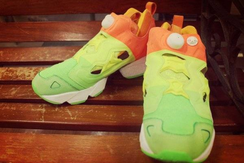 スニーカーズスタッフのポンプフューリー