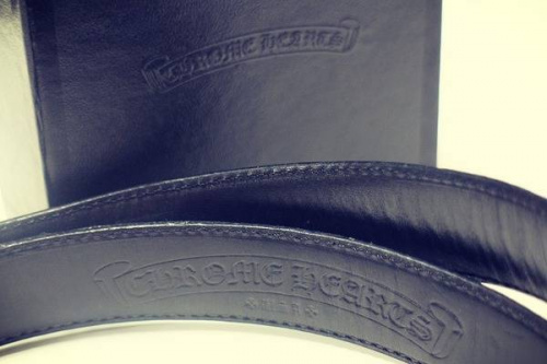 アクセサリーの町田古着