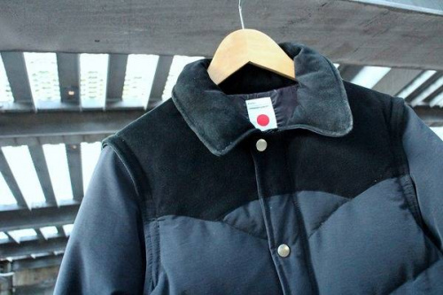 マーカのダウンジャケット