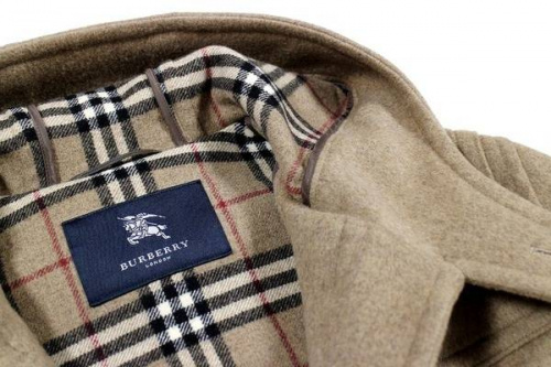 ダッフルコートのメルトンコート