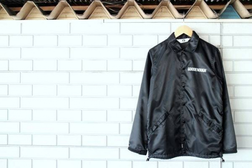 グッドイナフのコーチジャケット