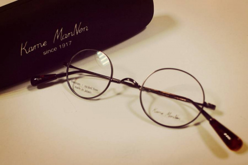 伊達眼鏡の町田古着