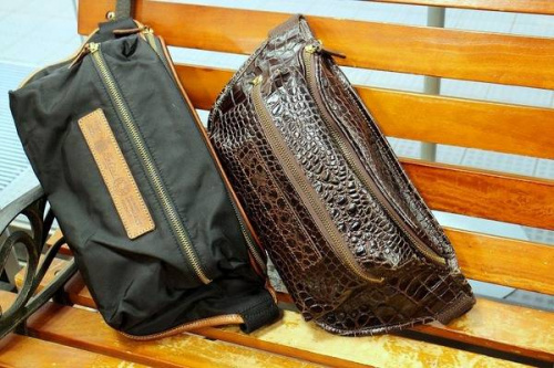 バッグのボディバッグ