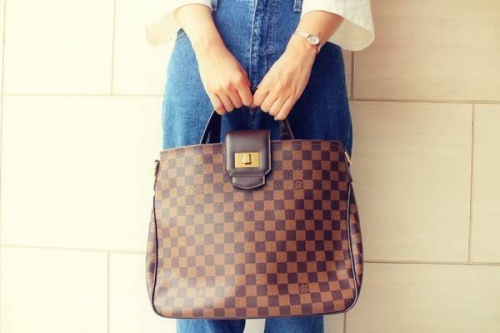 LOUIS VITTONのルイヴィトン