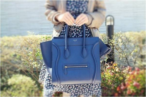 セリーヌのCELINE